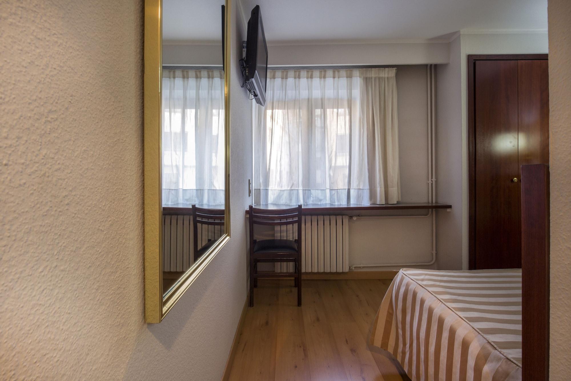 Hotel Comtes D'Urgell Les Escaldes Zewnętrze zdjęcie