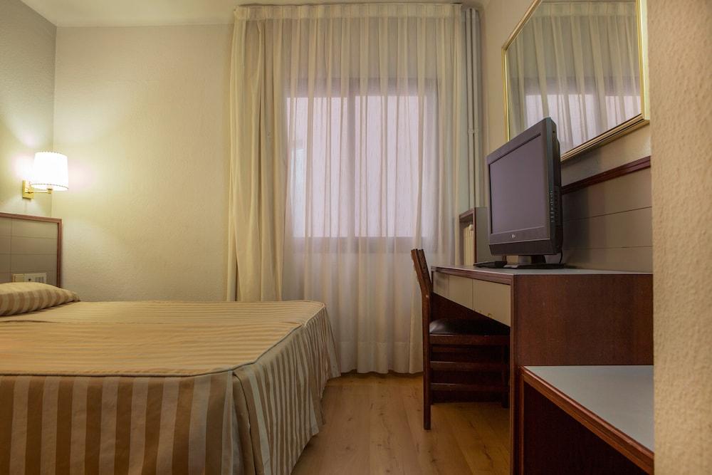 Hotel Comtes D'Urgell Les Escaldes Zewnętrze zdjęcie