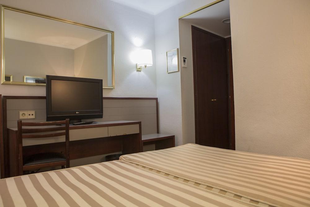 Hotel Comtes D'Urgell Les Escaldes Zewnętrze zdjęcie